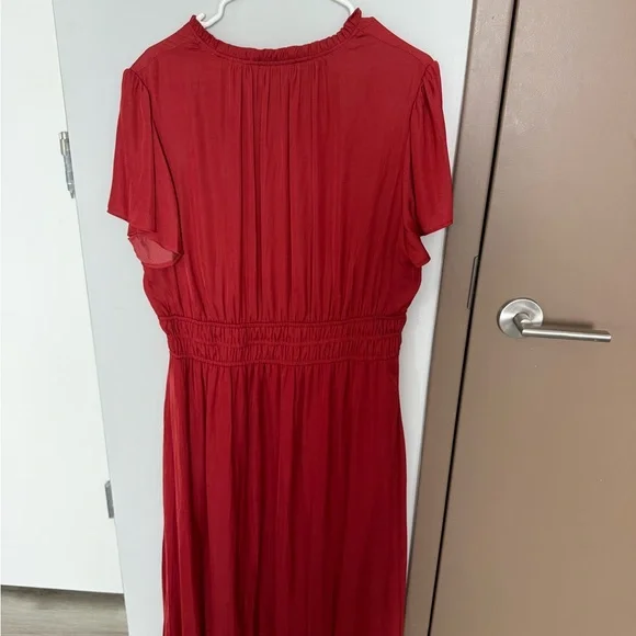 NWT T-TAHARI RED FLUTTER SLEEVE MIDI DRESS - Picture 3 of 7